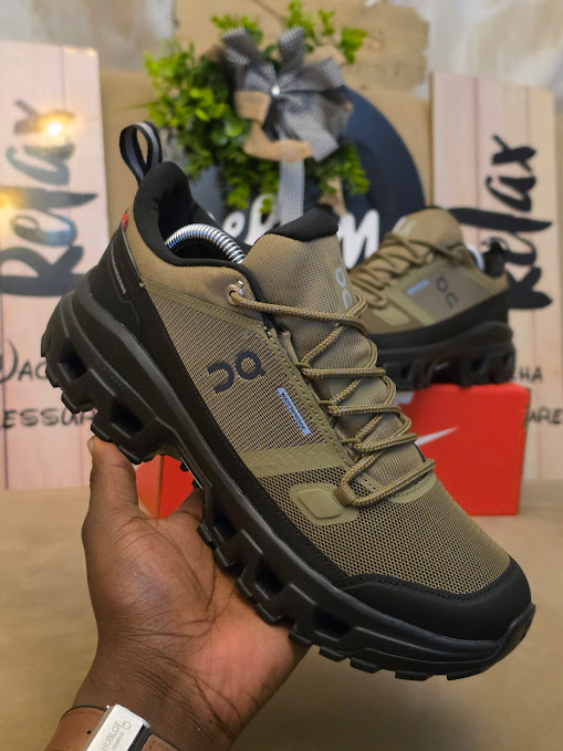 On Cloudrock Low WP Lightweight Speed-Hiking Shoes - Khaki